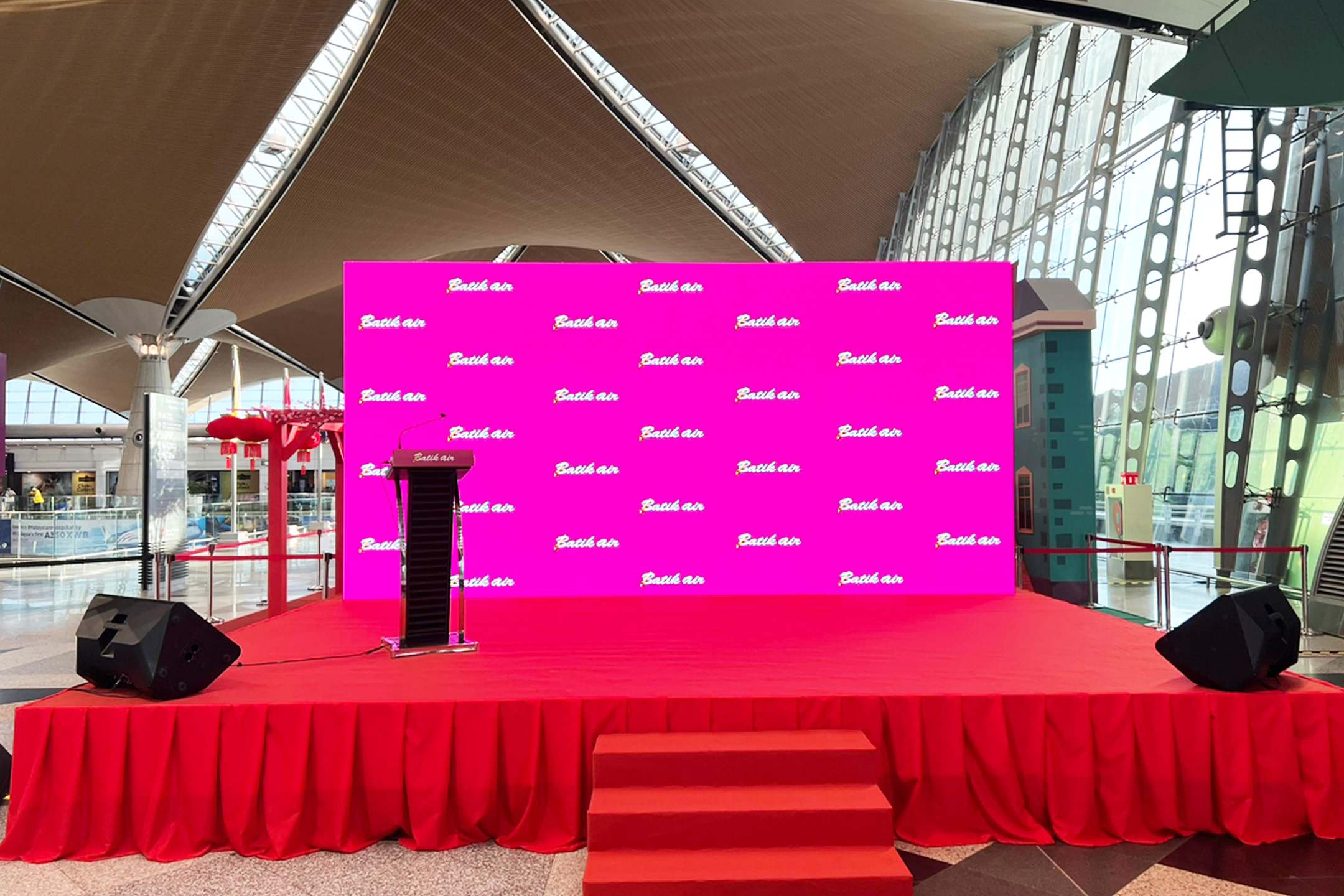 Rental Indoor LED Screen for Batik Air's Announcement of New Routes at Kuala Lumpur International Airport (KLIA)