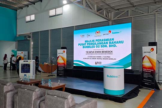 Rental Indoor LED Screen for Bubbles O2 Sdn Bhd for the Majlis Perasmian Pusat Pengilangan Baharu Bubbles O2 Sdn Bhd at Kompleks Al-Ammar, Rantau, Negeri Sembilan