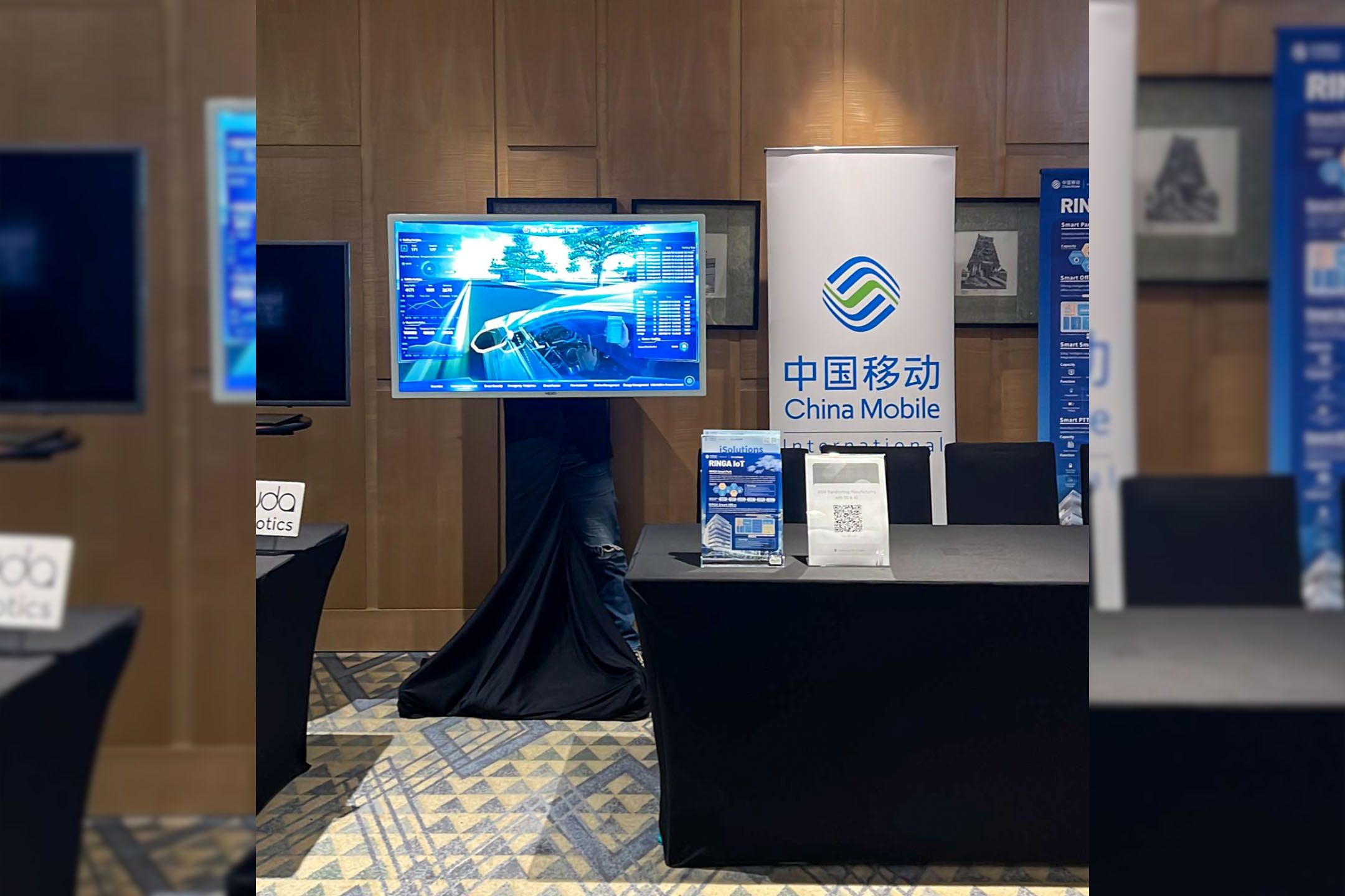 Rental Touch Digital Signage for China Mobile International Limited for the event Ringa iot