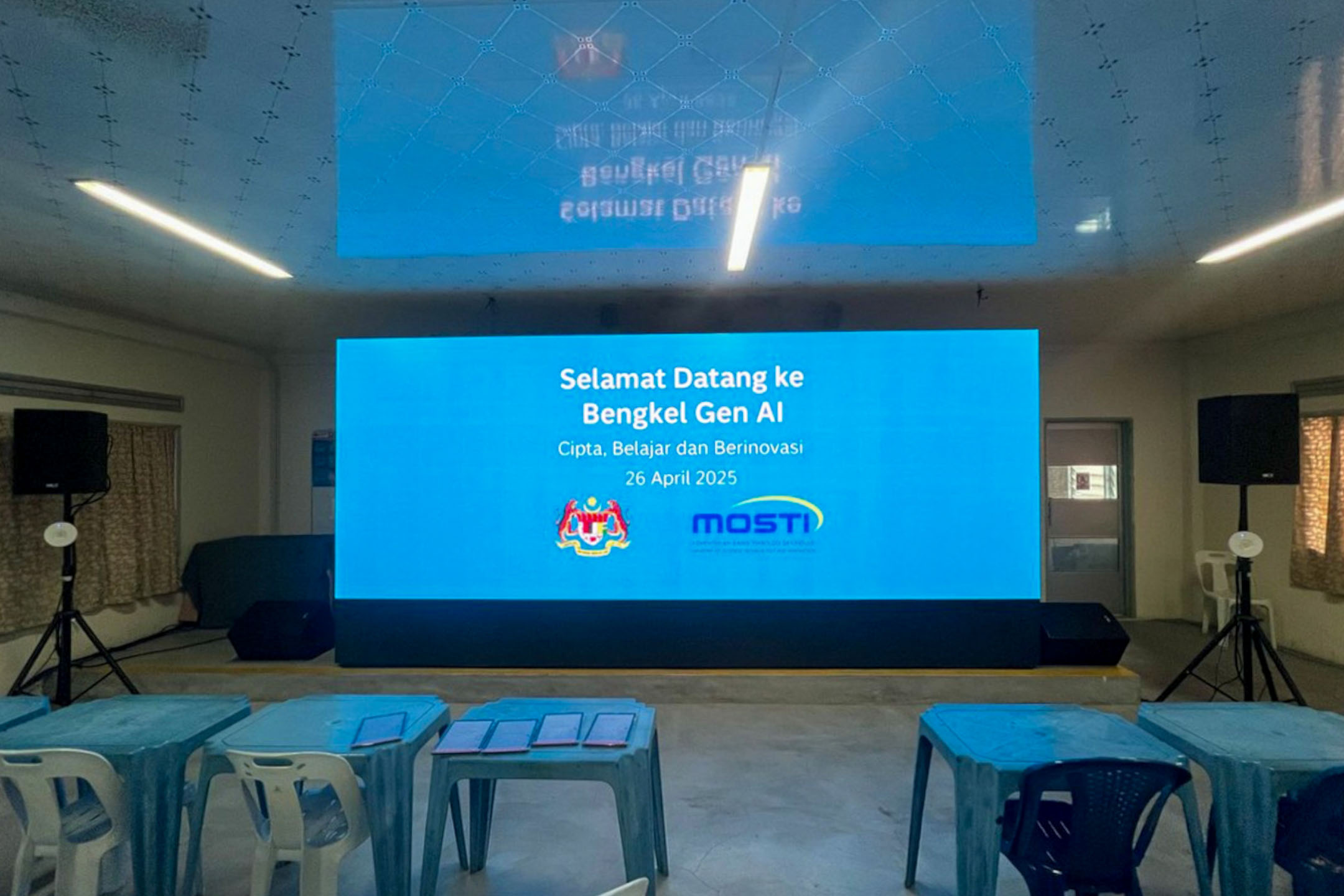 Mini Karnival Sains MADANI