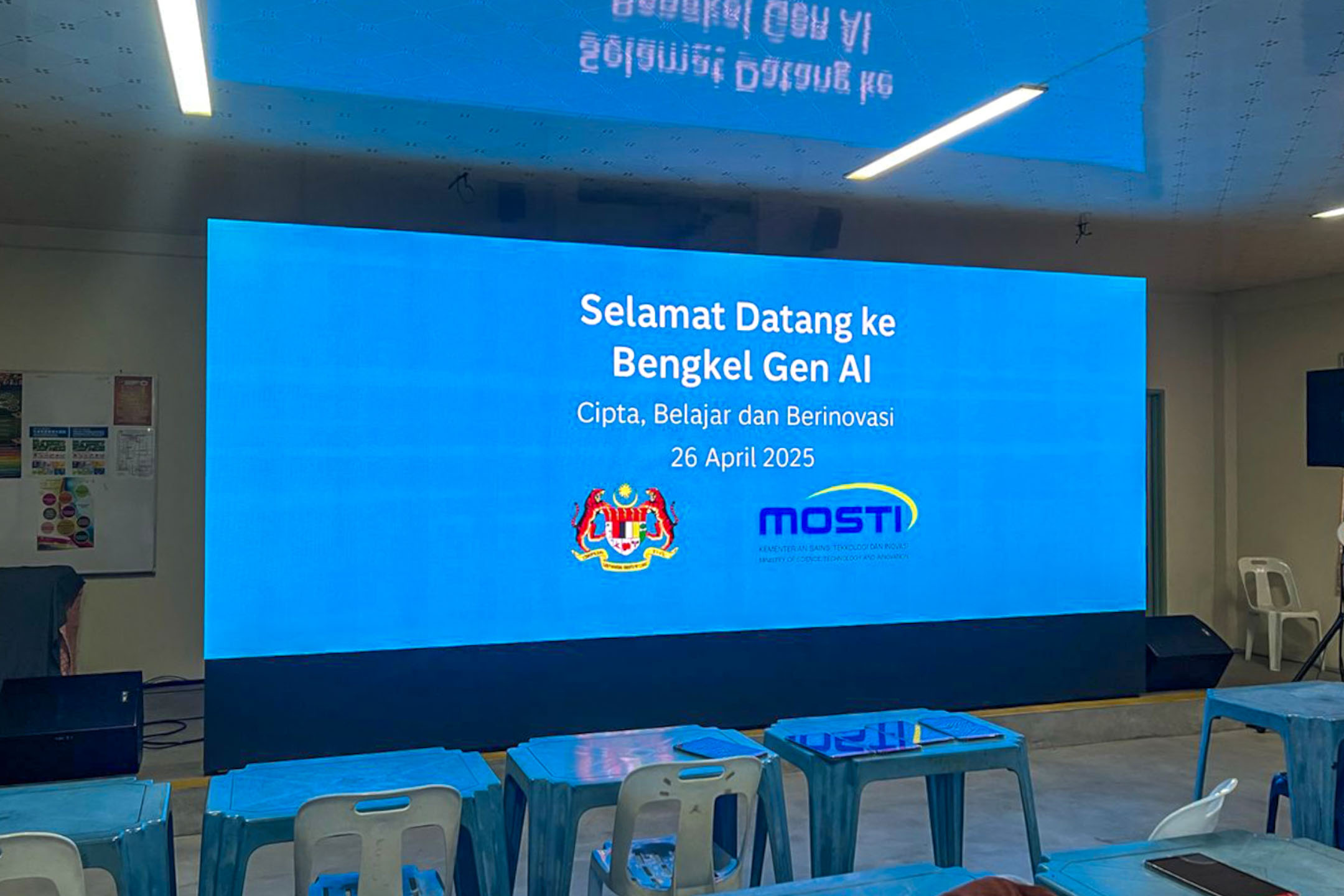 Mini Karnival Sains MADANI