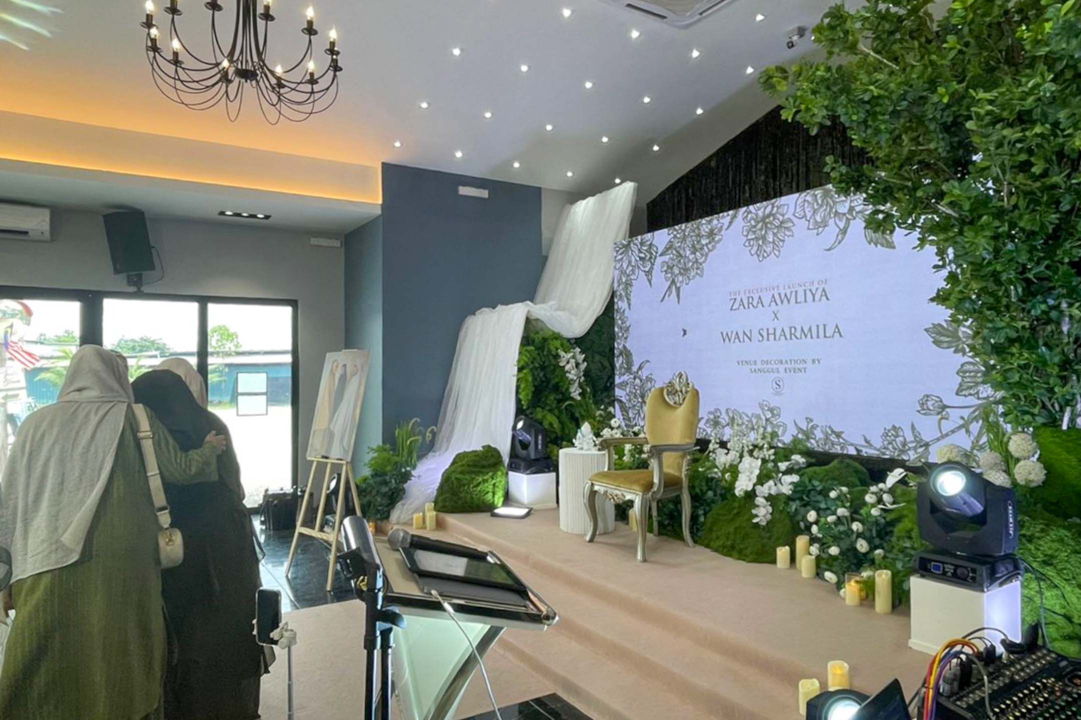 Zara Awliya X Wan Sharmila